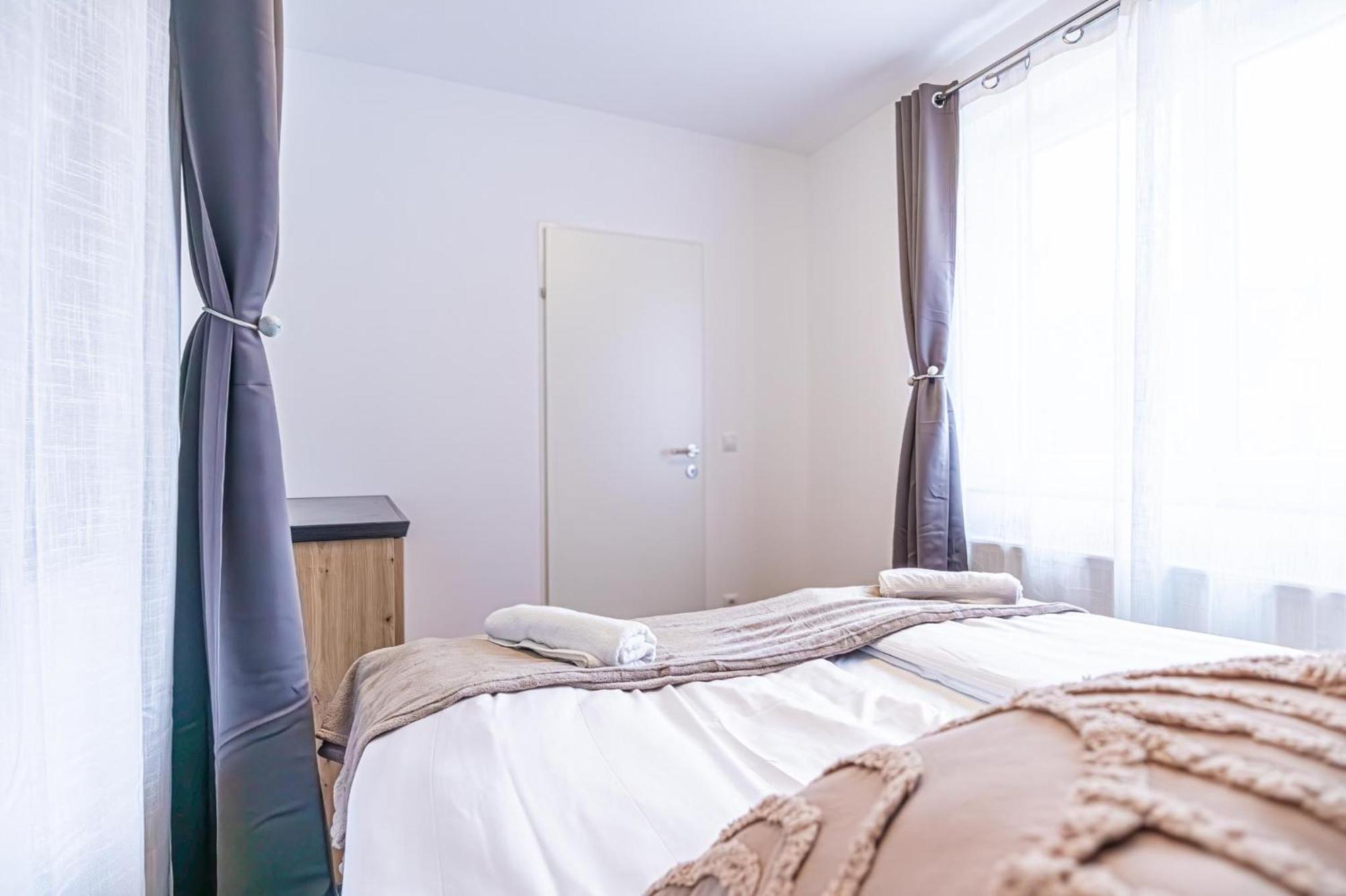 Charming 1Br And 1Lr Apt Modern Design Donaustadt Βιέννη Εξωτερικό φωτογραφία