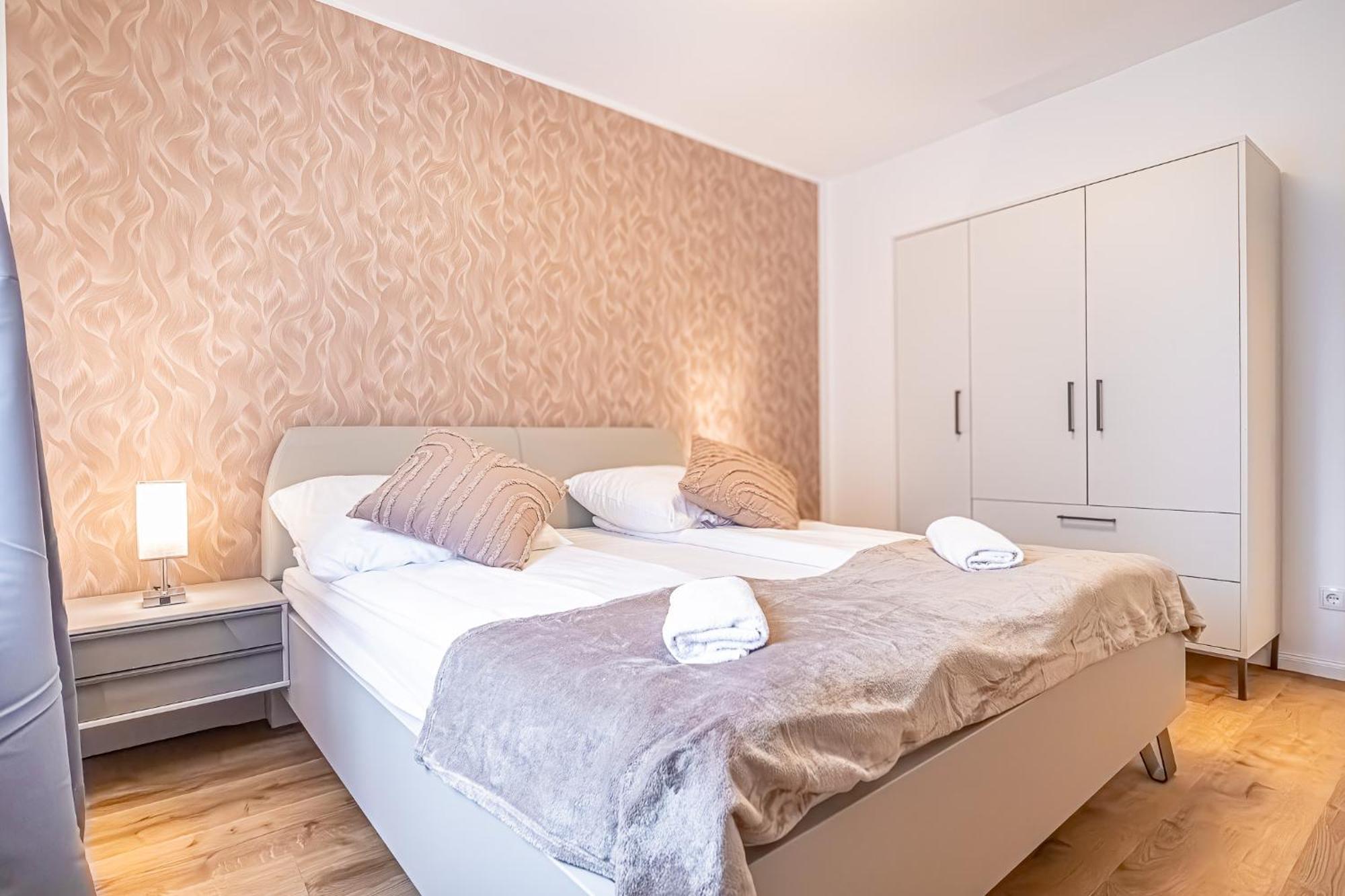 Charming 1Br And 1Lr Apt Modern Design Donaustadt Βιέννη Εξωτερικό φωτογραφία