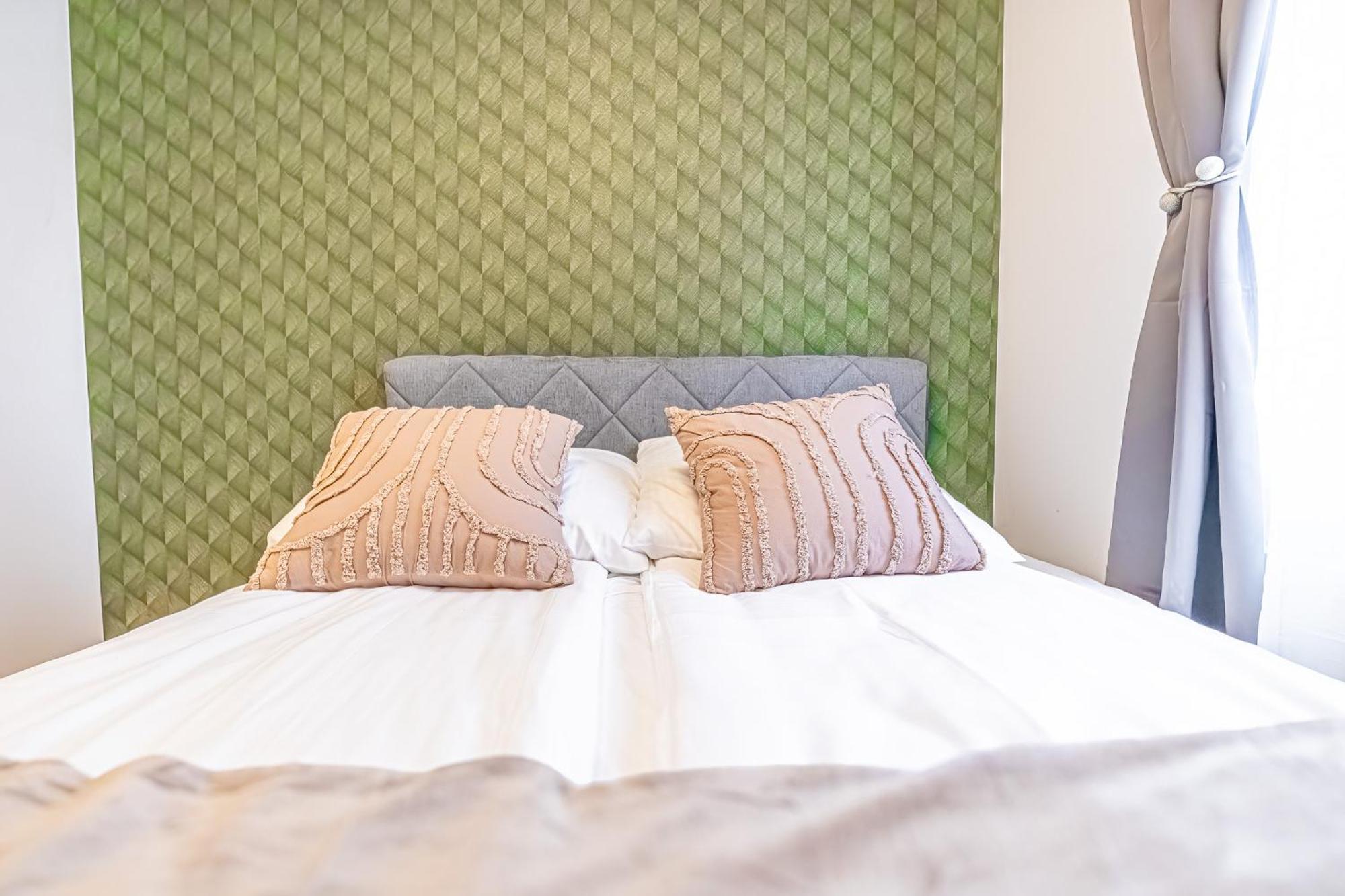 Charming 1Br And 1Lr Apt Modern Design Donaustadt Βιέννη Εξωτερικό φωτογραφία