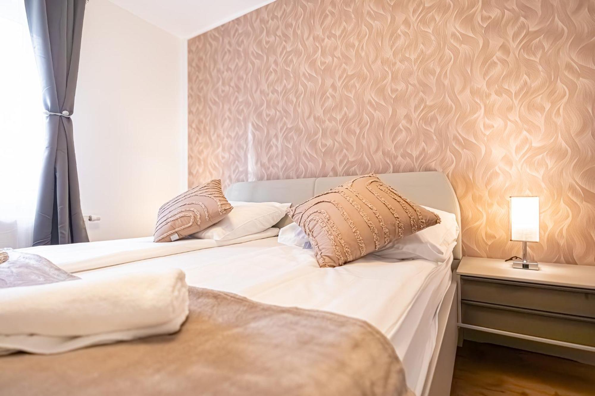 Charming 1Br And 1Lr Apt Modern Design Donaustadt Βιέννη Εξωτερικό φωτογραφία