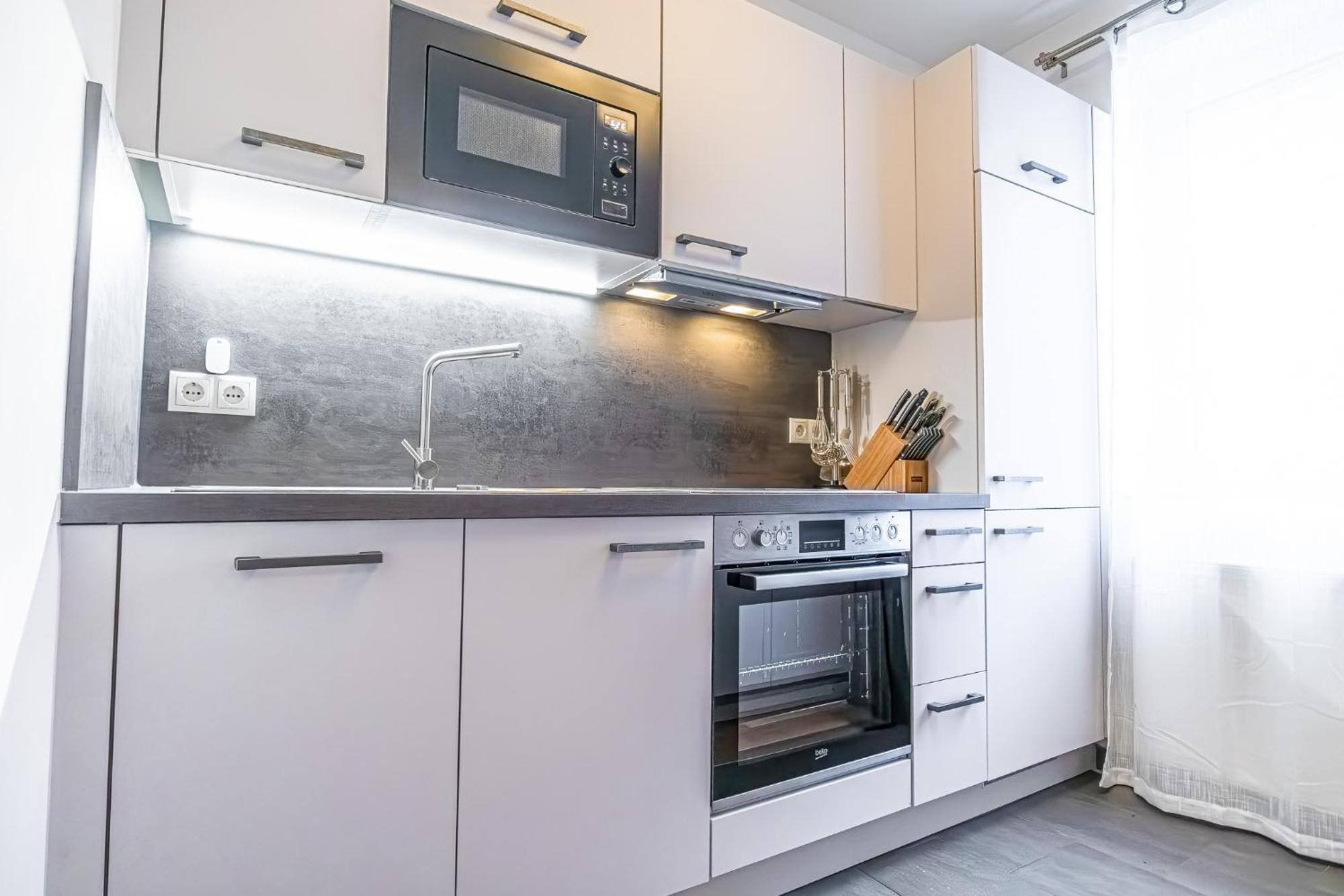 Charming 1Br And 1Lr Apt Modern Design Donaustadt Βιέννη Εξωτερικό φωτογραφία