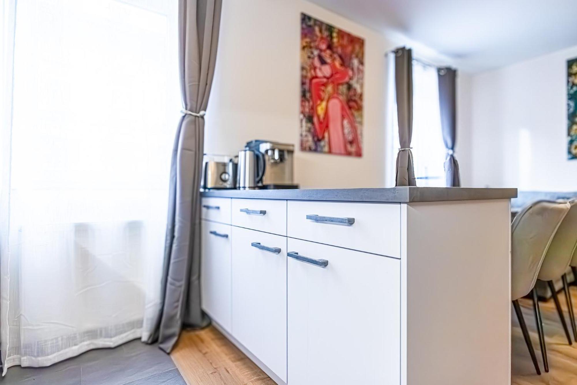 Charming 1Br And 1Lr Apt Modern Design Donaustadt Βιέννη Εξωτερικό φωτογραφία