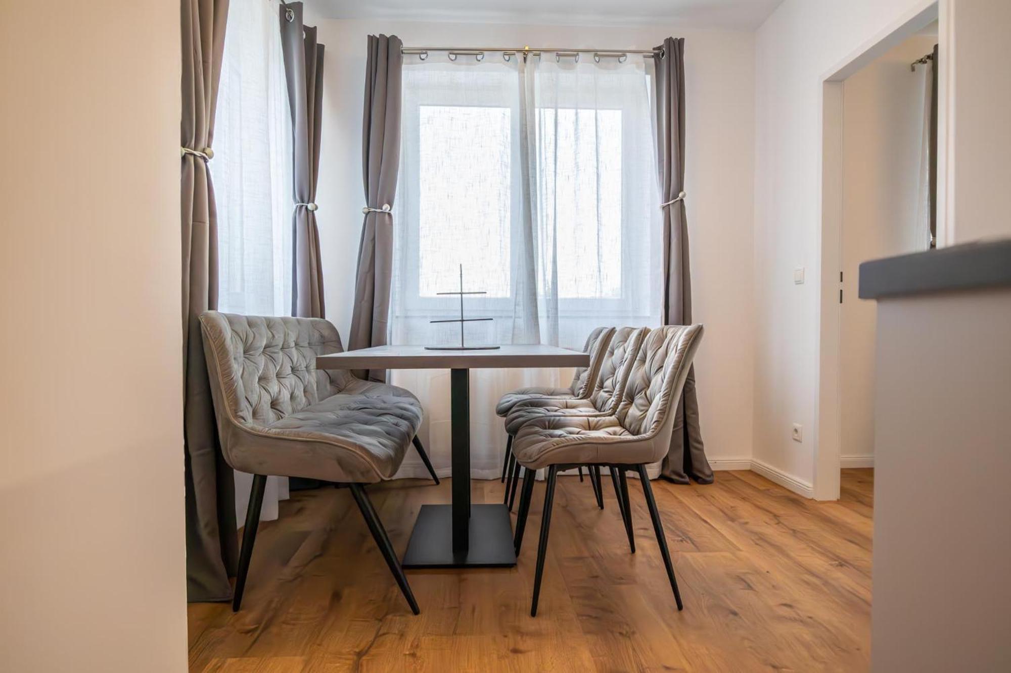 Charming 1Br And 1Lr Apt Modern Design Donaustadt Βιέννη Εξωτερικό φωτογραφία