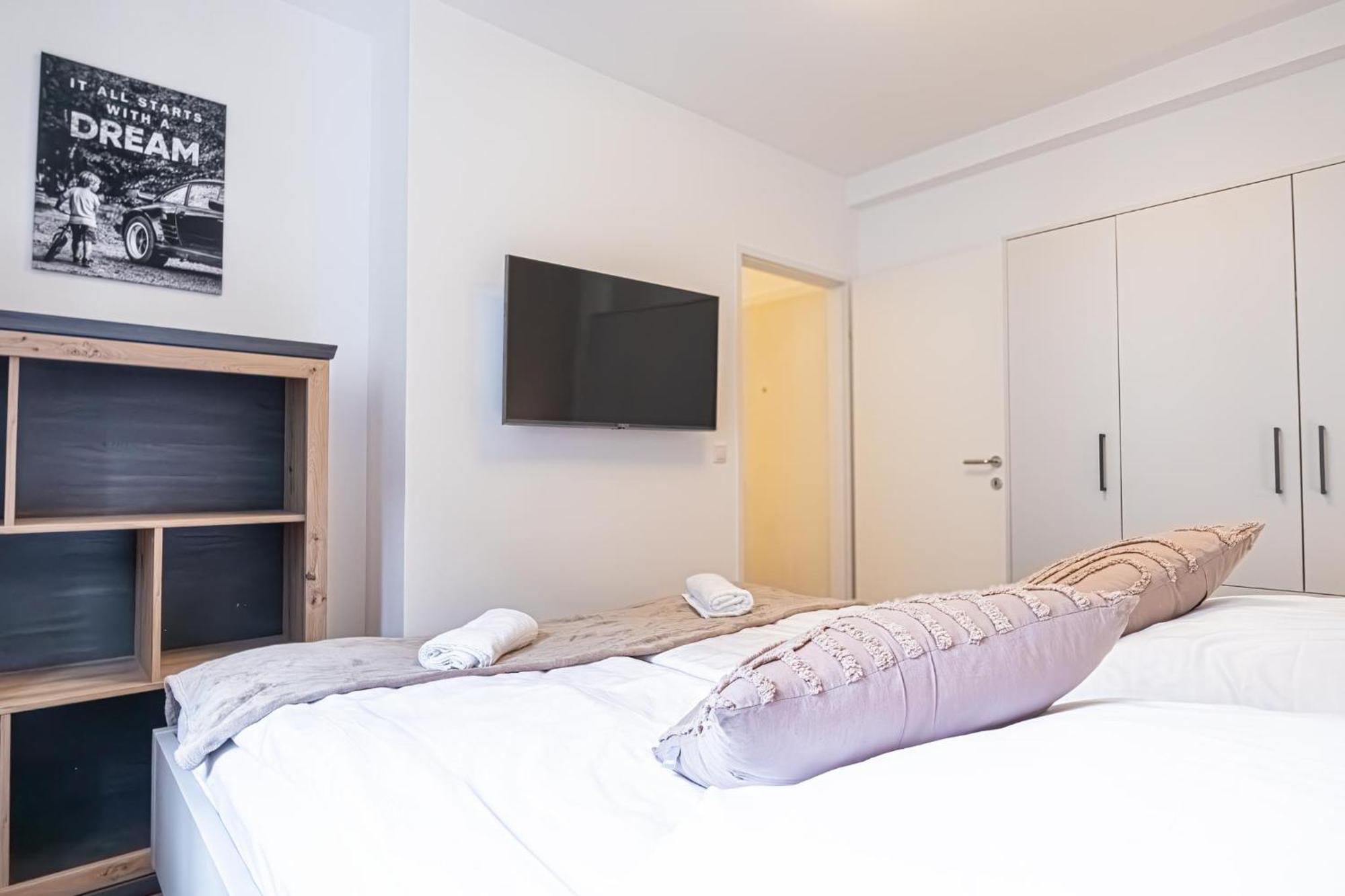 Charming 1Br And 1Lr Apt Modern Design Donaustadt Βιέννη Εξωτερικό φωτογραφία