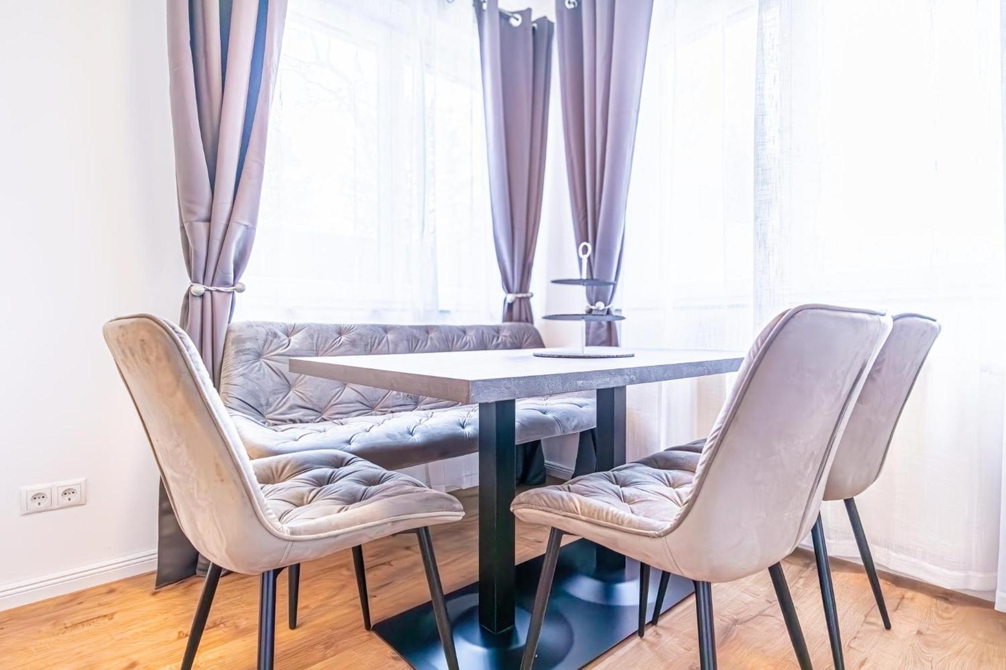 Charming 1Br And 1Lr Apt Modern Design Donaustadt Βιέννη Εξωτερικό φωτογραφία