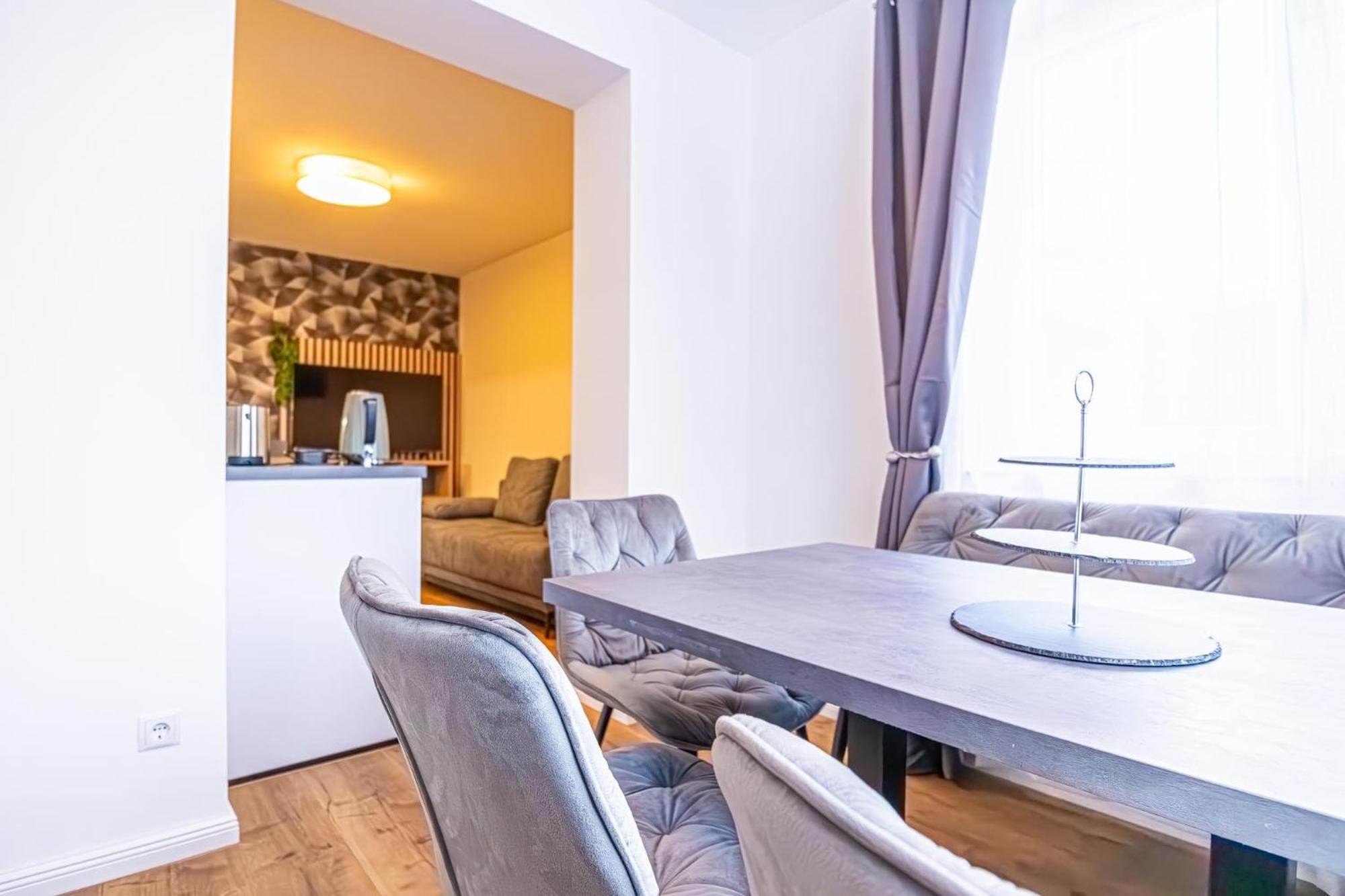Charming 1Br And 1Lr Apt Modern Design Donaustadt Βιέννη Εξωτερικό φωτογραφία